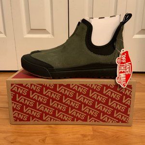 Vans Ultrarange 3D Chelsea Mid Shoes